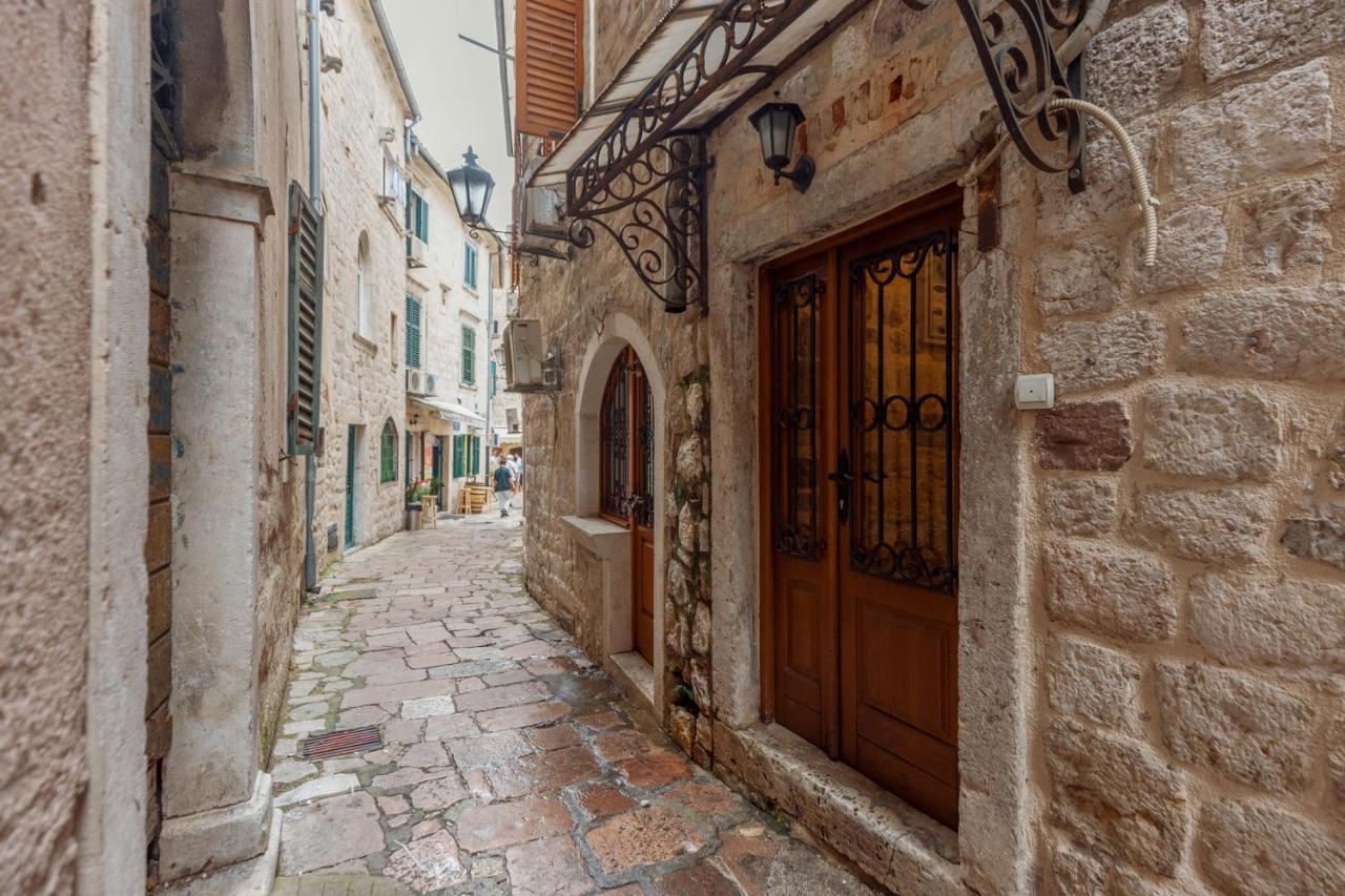 Apartment Amigo 2 Old Town קוטור מראה חיצוני תמונה
